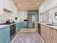 476 E 29TH AVENUE - thumbnail 11