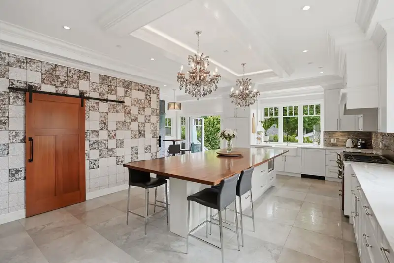 4098 W 16TH AVENUE - photo 3 of 24