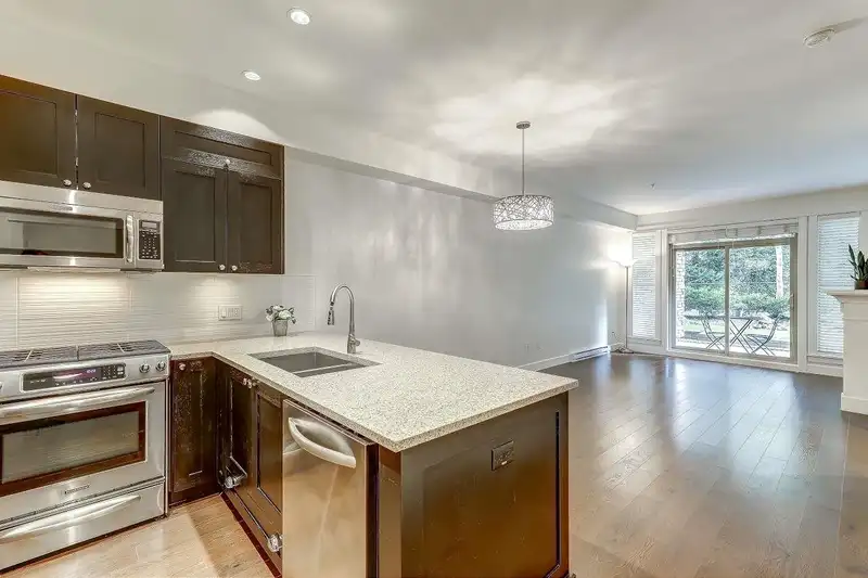 111 15185 36 AVENUE - photo 4 of 40