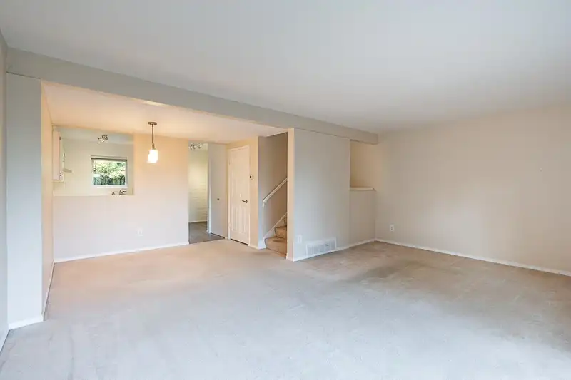 1031 CECILE DRIVE - photo 4 of 28