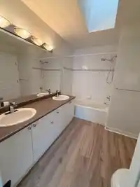 90 8844 208 STREET - thumbnail 12