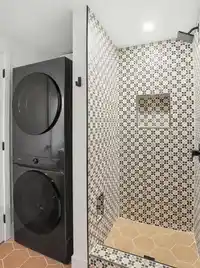 1576 W 8 AVENUE - thumbnail 26