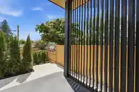 1 625 E 24TH AVENUE - thumbnail 32