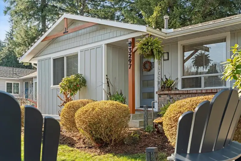3297 VERNON TERRACE - photo 3 of 40