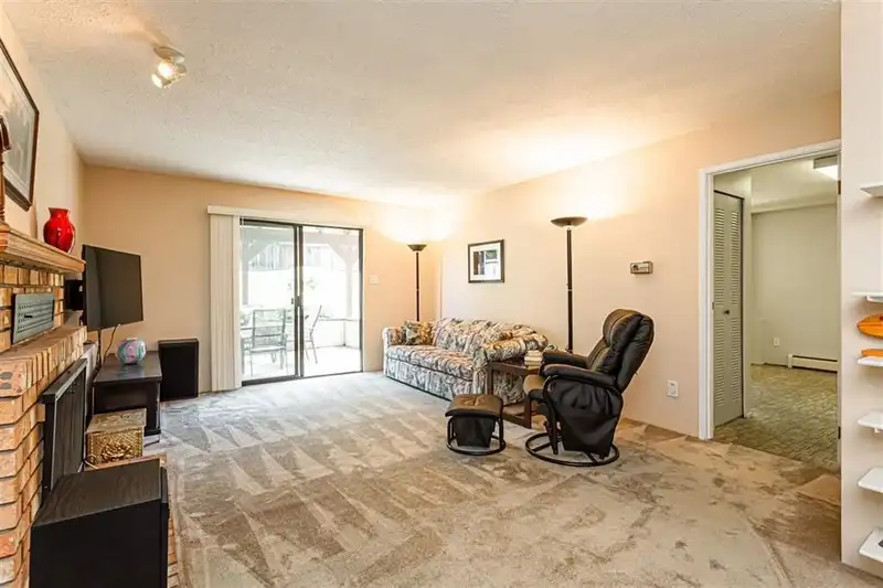 9092 HARDY ROAD - photo 3 of 12