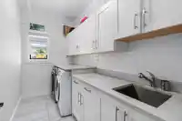 8866 134B STREET - thumbnail 26