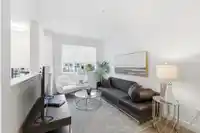 202 720 ROBINSON STREET - thumbnail 3