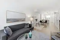 202 720 ROBINSON STREET - thumbnail 6