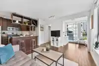1002 1010 RICHARDS STREET - thumbnail 1