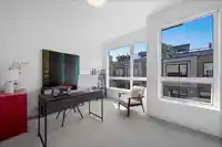 21 856 ORWELL STREET - thumbnail 11