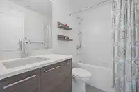 21 856 ORWELL STREET - thumbnail 12
