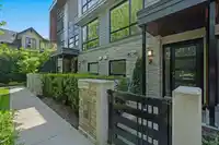 21 856 ORWELL STREET - thumbnail 29