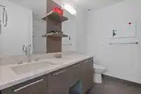 21 856 ORWELL STREET - thumbnail 10