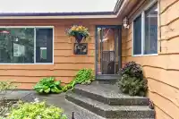 17180 4 AVENUE - thumbnail 4