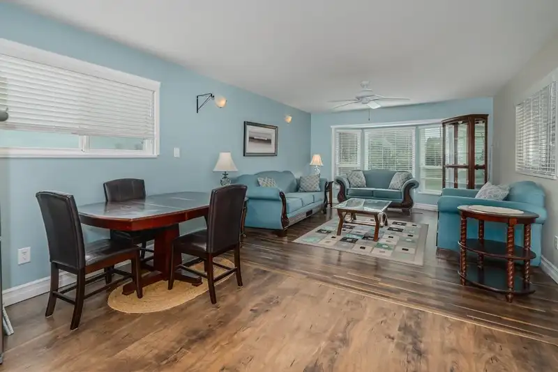 253 27111 0 AVENUE - photo 3 of 20
