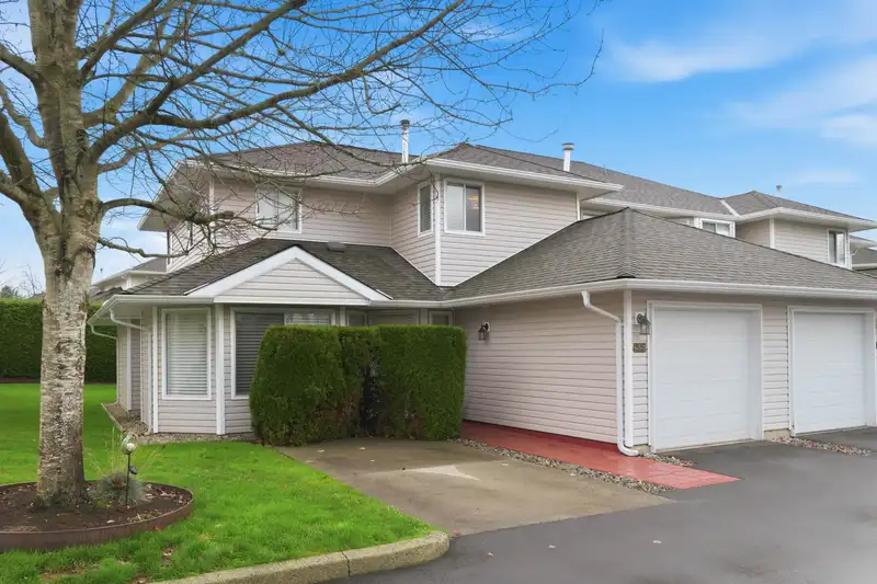 55 21928 48 AVENUE - photo 1 of 40