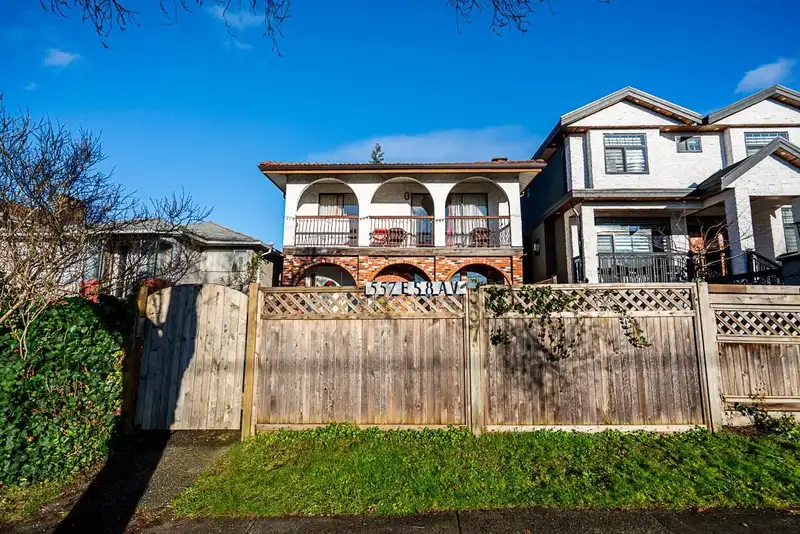 557 E 58TH AVENUE - photo 3 of 22
