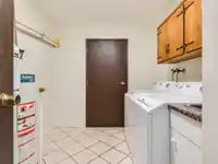 8064 IVY COURT - thumbnail 17