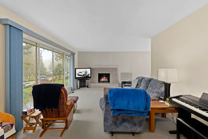 13771 MALABAR AVENUE - photo 1 of 17