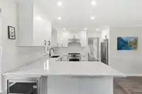 4912 208A STREET - thumbnail 4