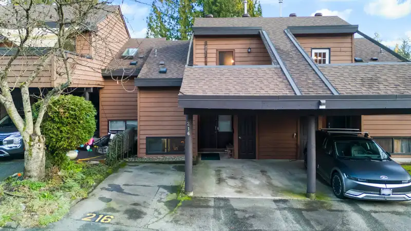 216 CAMBRIDGE WAY - photo 1 of 39
