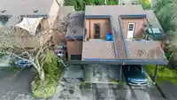 216 CAMBRIDGE WAY - thumbnail 2