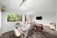 216 CAMBRIDGE WAY - thumbnail 13