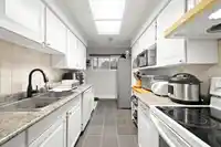 216 CAMBRIDGE WAY - thumbnail 14