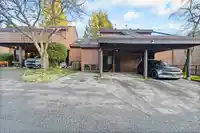 216 CAMBRIDGE WAY - thumbnail 37