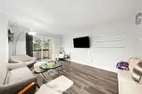 216 CAMBRIDGE WAY - thumbnail 7