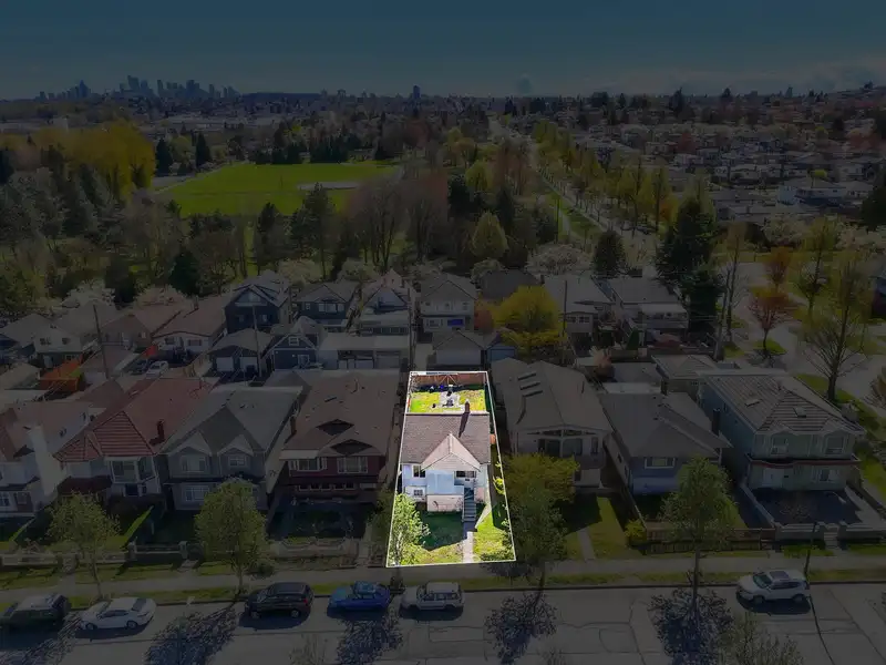 3318 WILLIAM STREET - photo 4 of 9