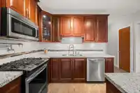327 8157 207 STREET - thumbnail 8