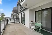 515 8379 201 STREET - thumbnail 16