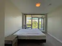 602 2968 GLEN DRIVE - thumbnail 8