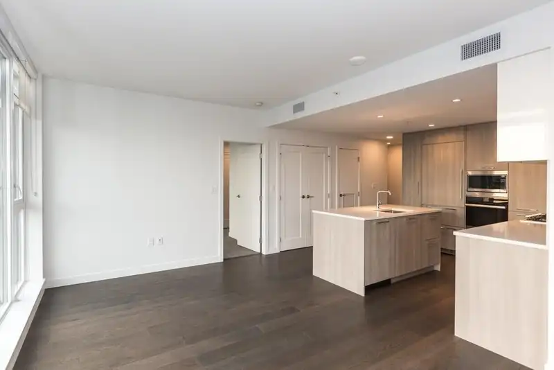 808 8155 CAPSTAN WAY - photo 4 of 13