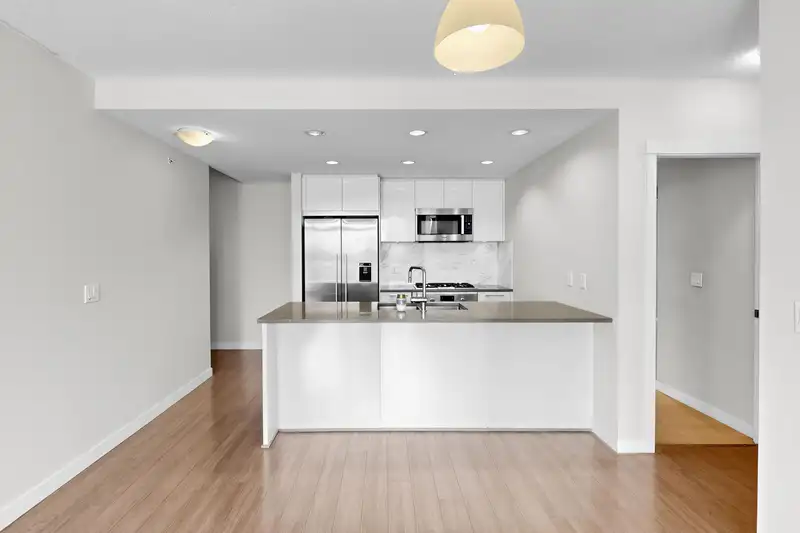 901 3281 E KENT AVENUE NORTH - photo 4 of 18