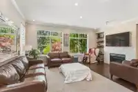 19 5240 OAKMOUNT CRESCENT - thumbnail 3