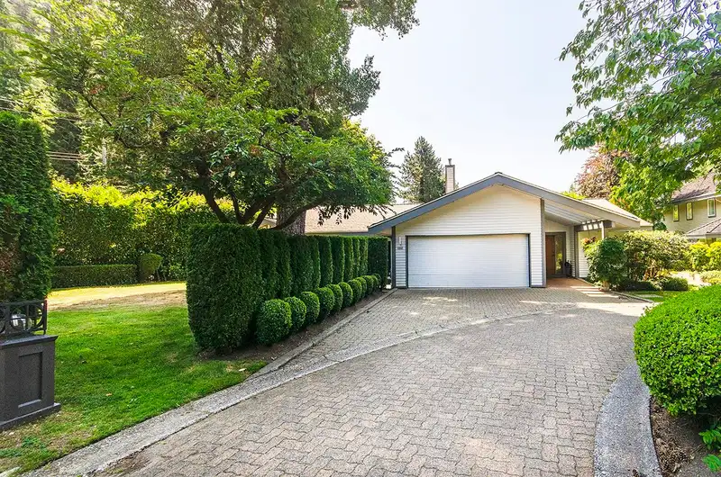 6980 ODLUM COURT - photo 2 of 38