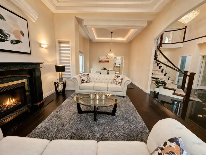 10320 SCOTSDALE AVENUE - photo 4 of 24