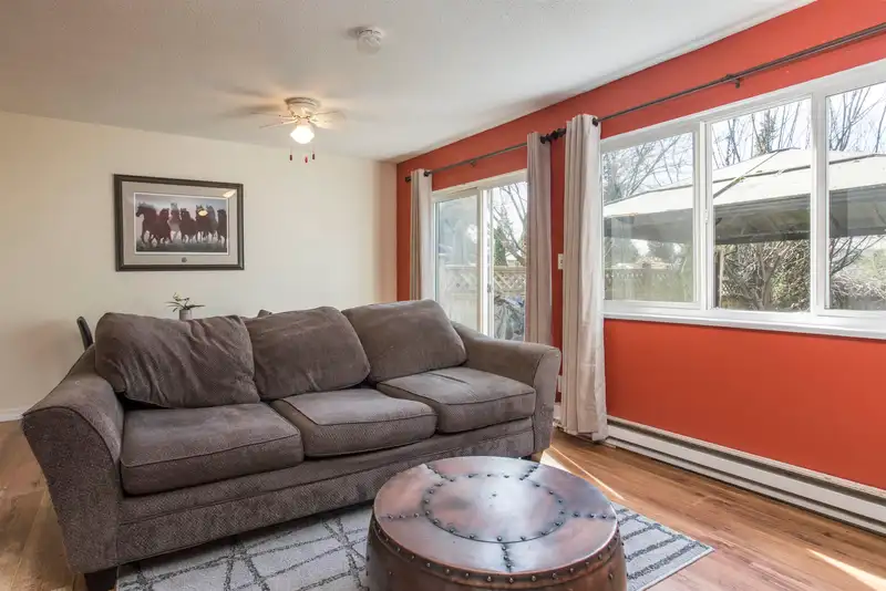 1 12101 SCHMIDT CRESCENT - photo 4 of 31