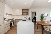 1806 595 AUSTIN AVENUE - thumbnail 3