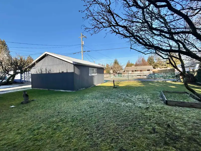 5690 MERMAID STREET - photo 4 of 18
