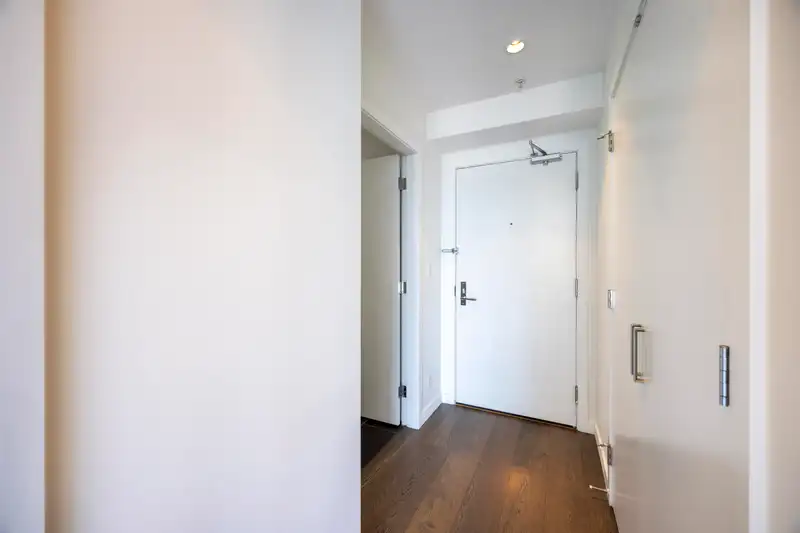 703 2550 SPRUCE STREET - photo 3 of 28