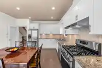1 4766 55B STREET - thumbnail 1