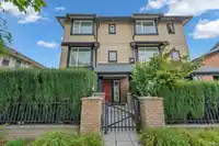 1 4766 55B STREET - thumbnail 2