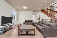 1 4766 55B STREET - thumbnail 9