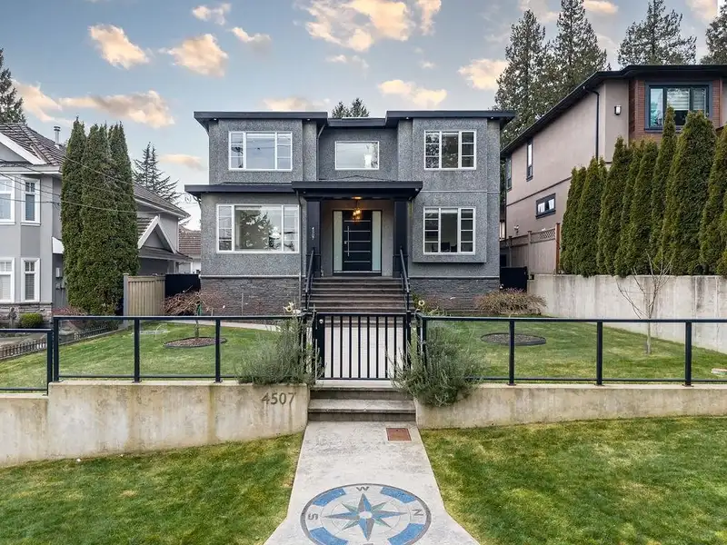 4507 PERCIVAL AVENUE - photo 1 of 40