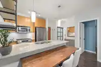 303 110 BREW STREET - thumbnail 9