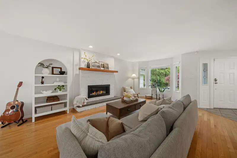 1479 PERCY COURT - photo 1 of 40