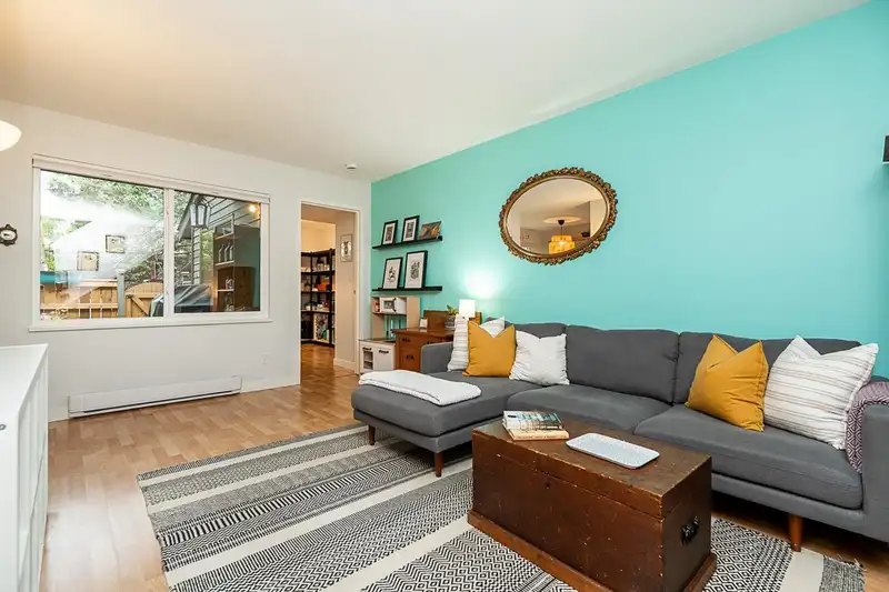 3416 NAIRN AVENUE - photo 3 of 38